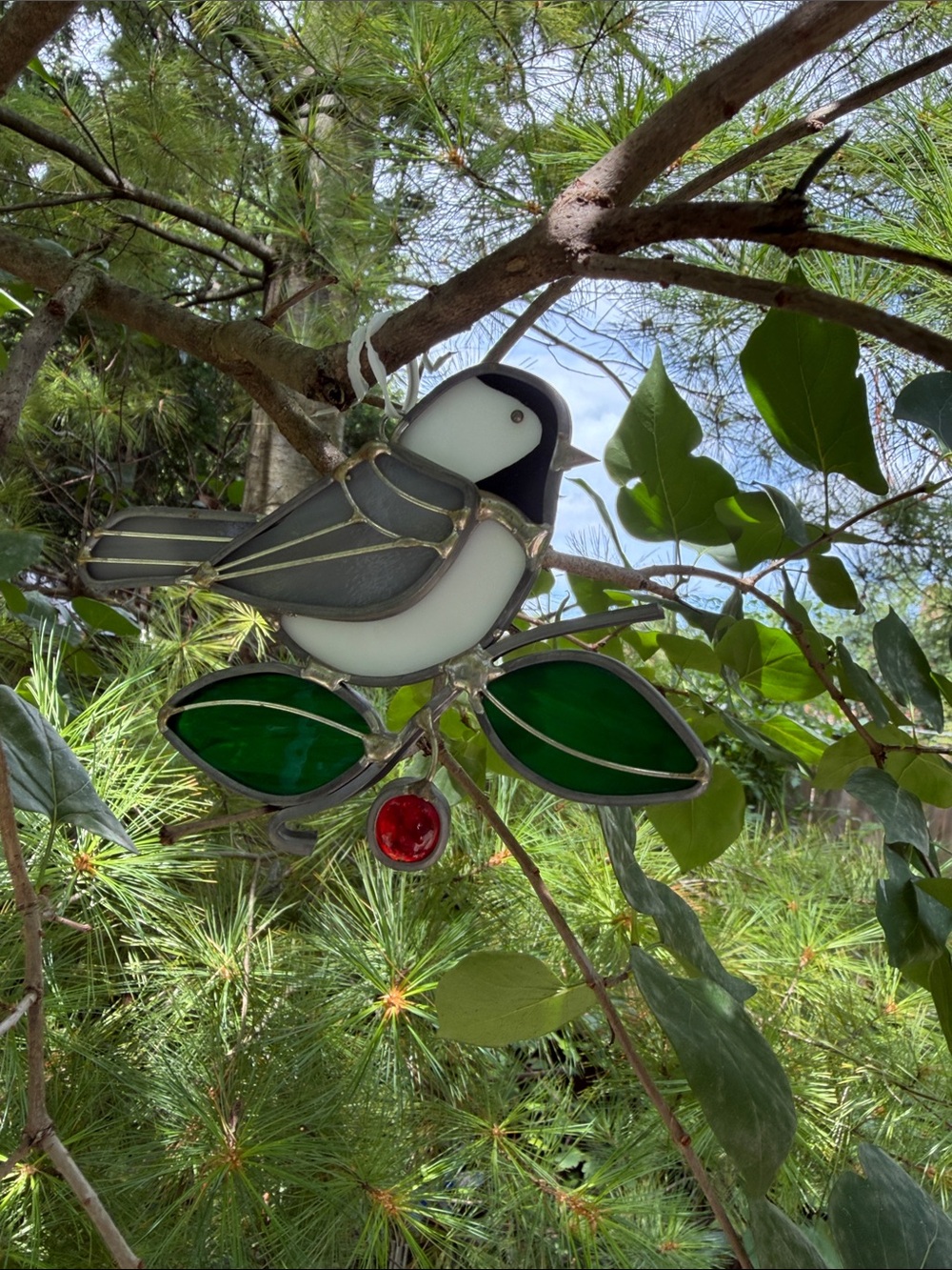 VTG Stained Glass Chickadee Bird Sun Catcher Red Berries & Green leaves
